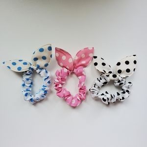 BNWOT Polka dot Bunny ear scrunchie set